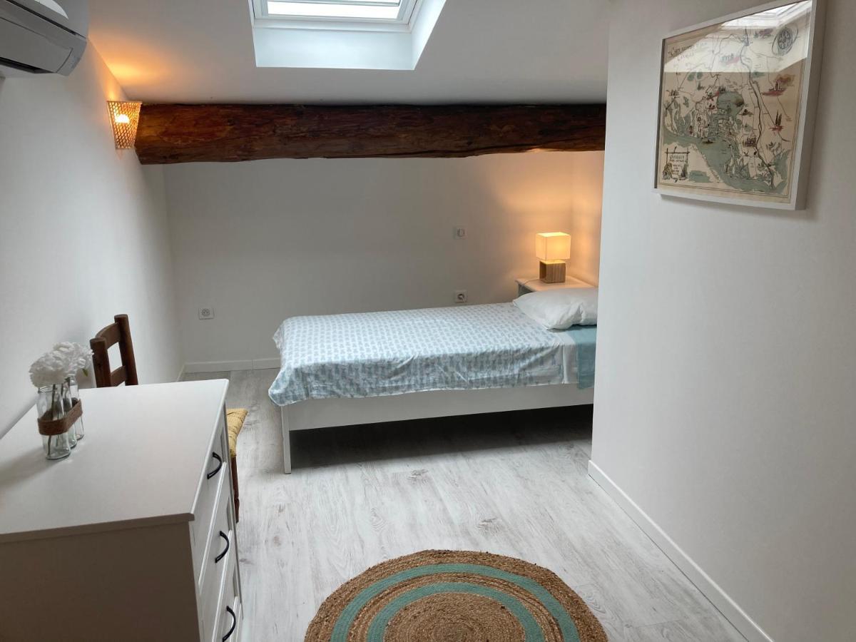 Appartement Neuf Coeur Du Village サントマリー・ド・ラメール エクステリア 写真